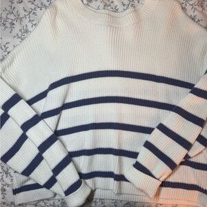 Hollister Oversized Women's Sweater